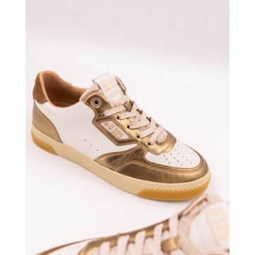 Retro sneakers