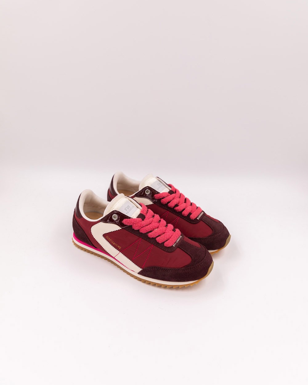Flat sneaker Flat sneaker