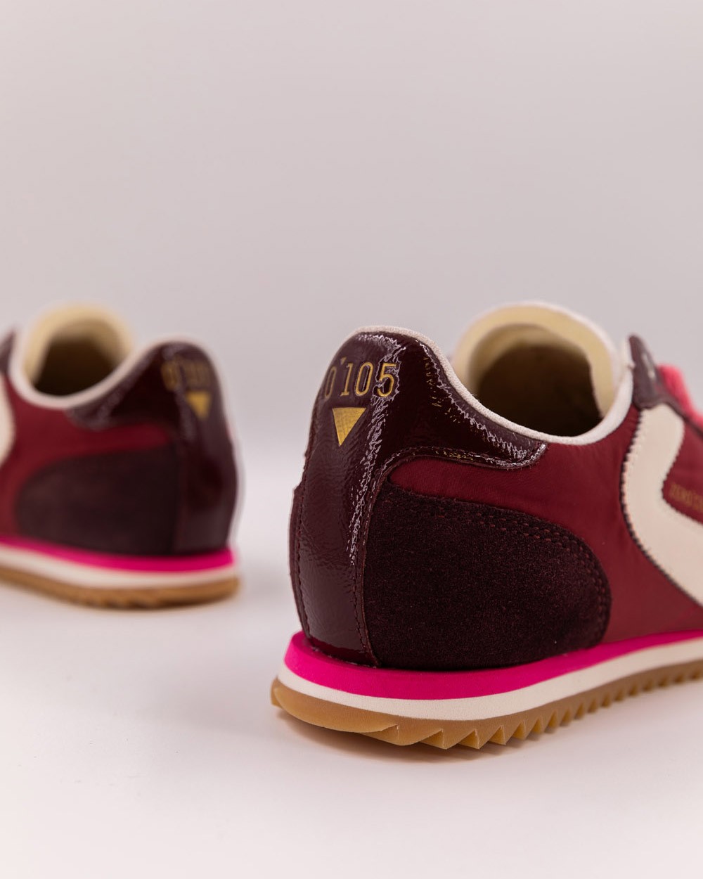 Feminine sneaker Feminine sneaker