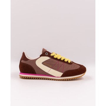 Nueva zapatilla