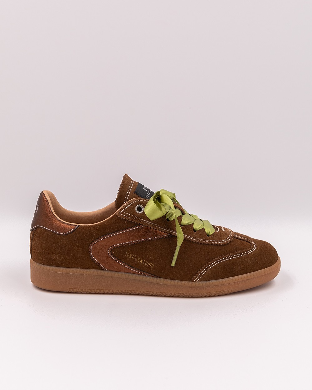 Timeless sneaker