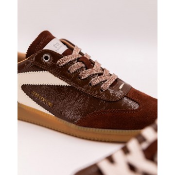 Trendy sneaker