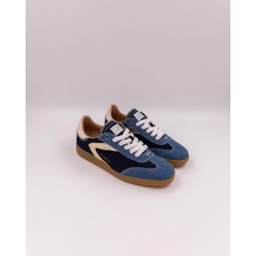 Textile sneaker