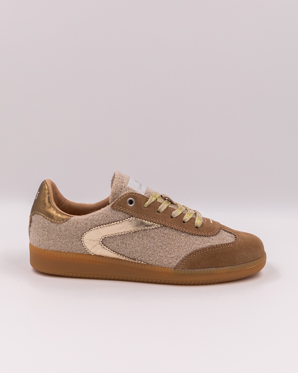 Textile sneaker