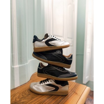 Metallic sneaker