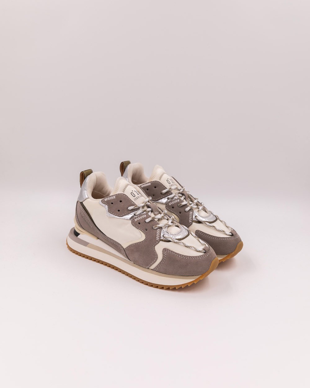 Grey sneaker Grey sneaker