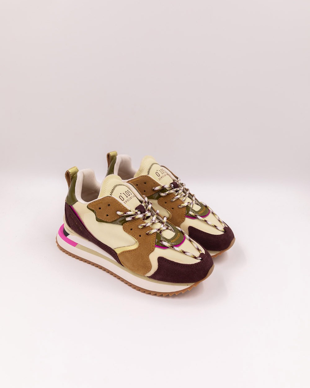 Zapatilla running elegante Zapatilla running elegante