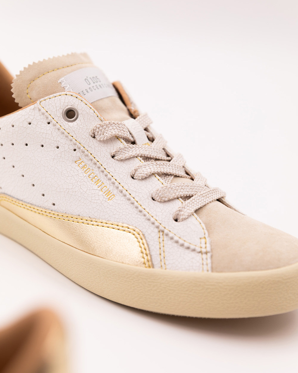 0-105 -white leather low-top sneakers - SC01 TIMELESS